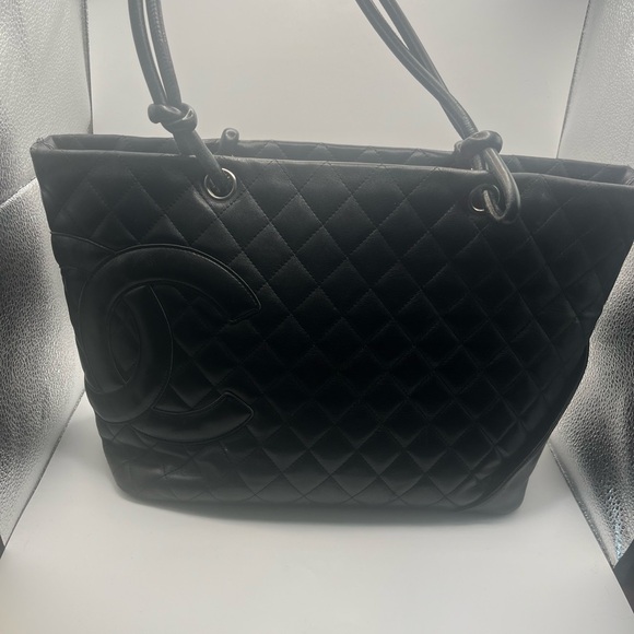 Chanel Cambon black leather lambskin bag - Picture 1 of 14